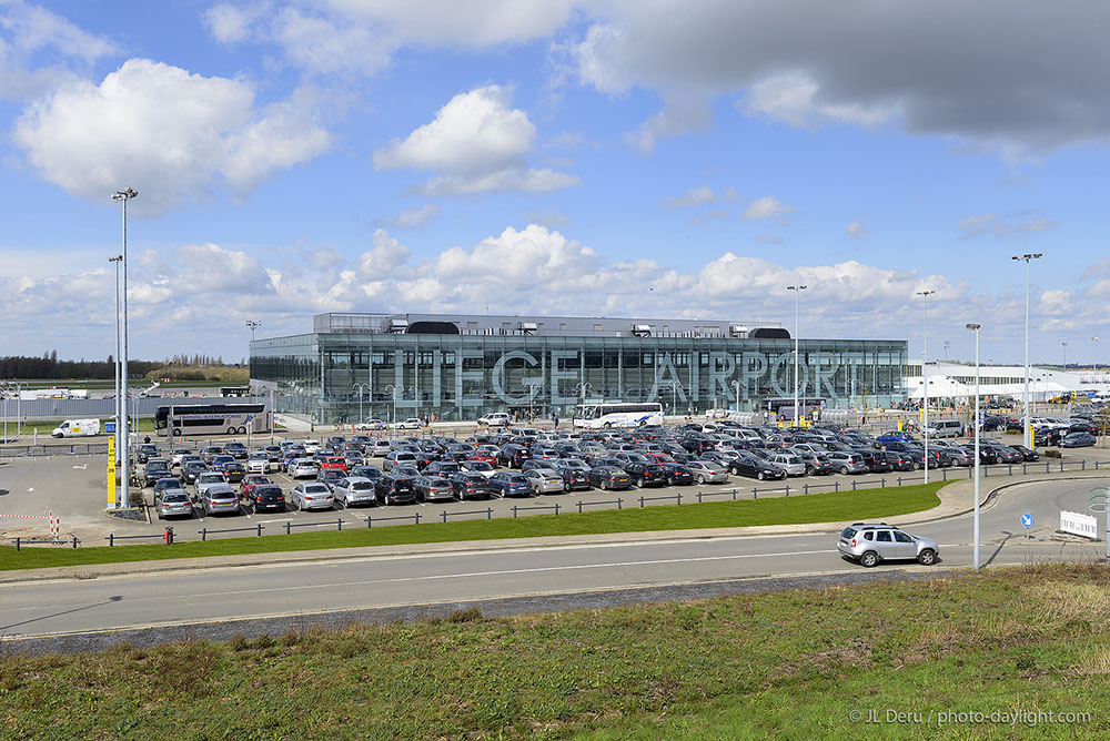 Liege airport 2016-04-04